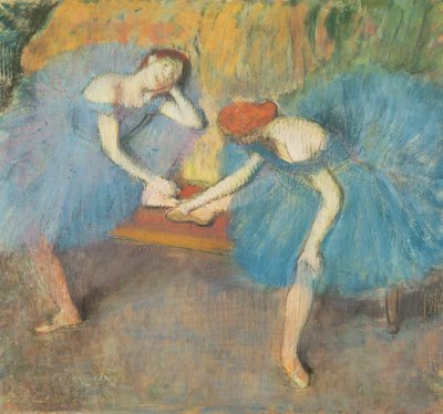 Zwei Tänzer in Ruhe oder Tänzer in Blau, c.1898 von Edgar Degas